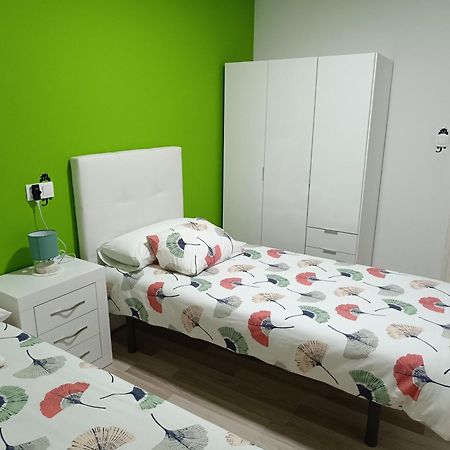 Apartamento Confort I Ла-Сеу-д'Уржель Екстер'єр фото