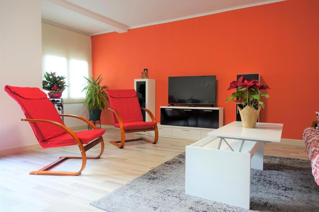 Apartamento Confort I Ла-Сеу-д'Уржель Екстер'єр фото