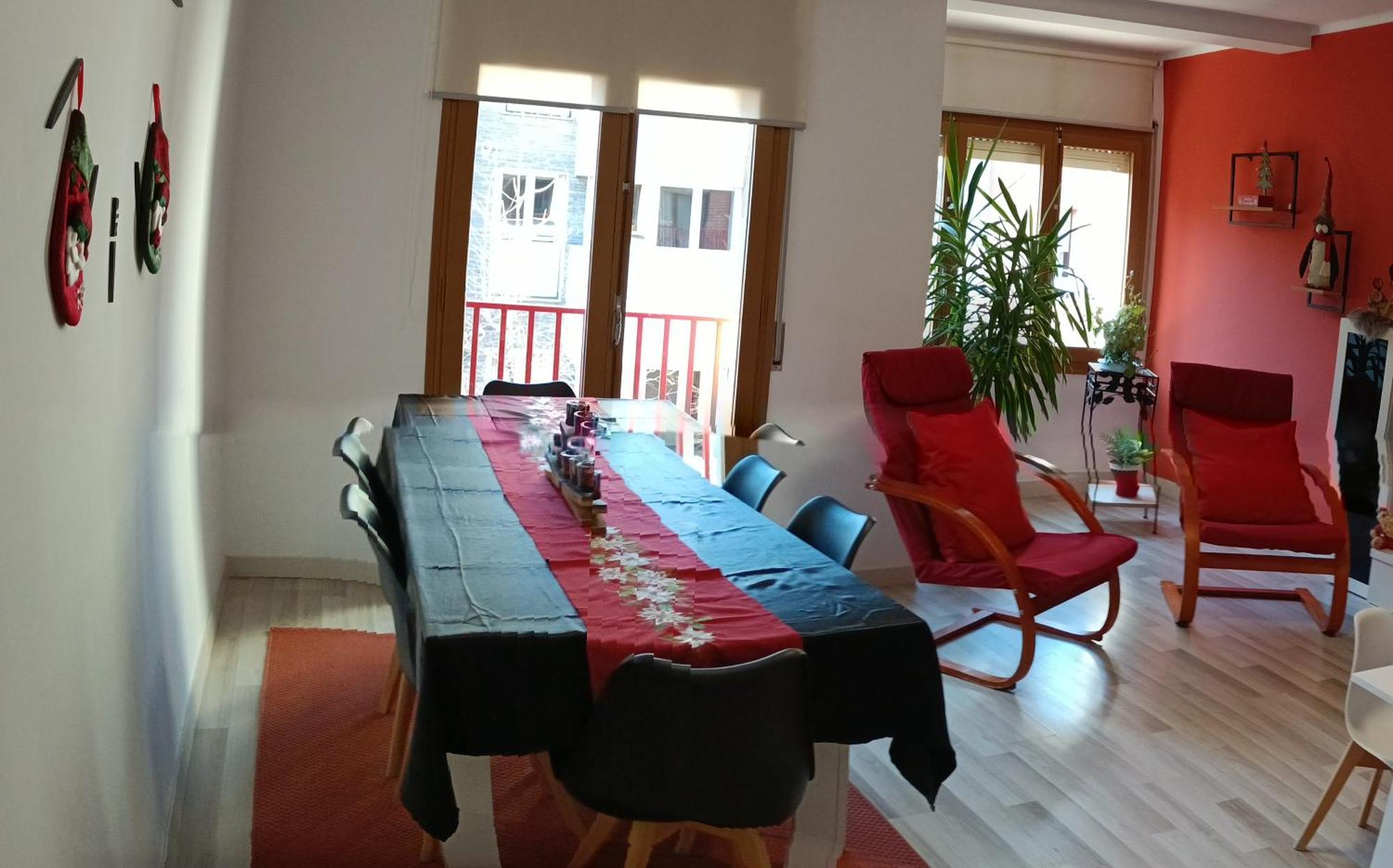 Apartamento Confort I Ла-Сеу-д'Уржель Екстер'єр фото