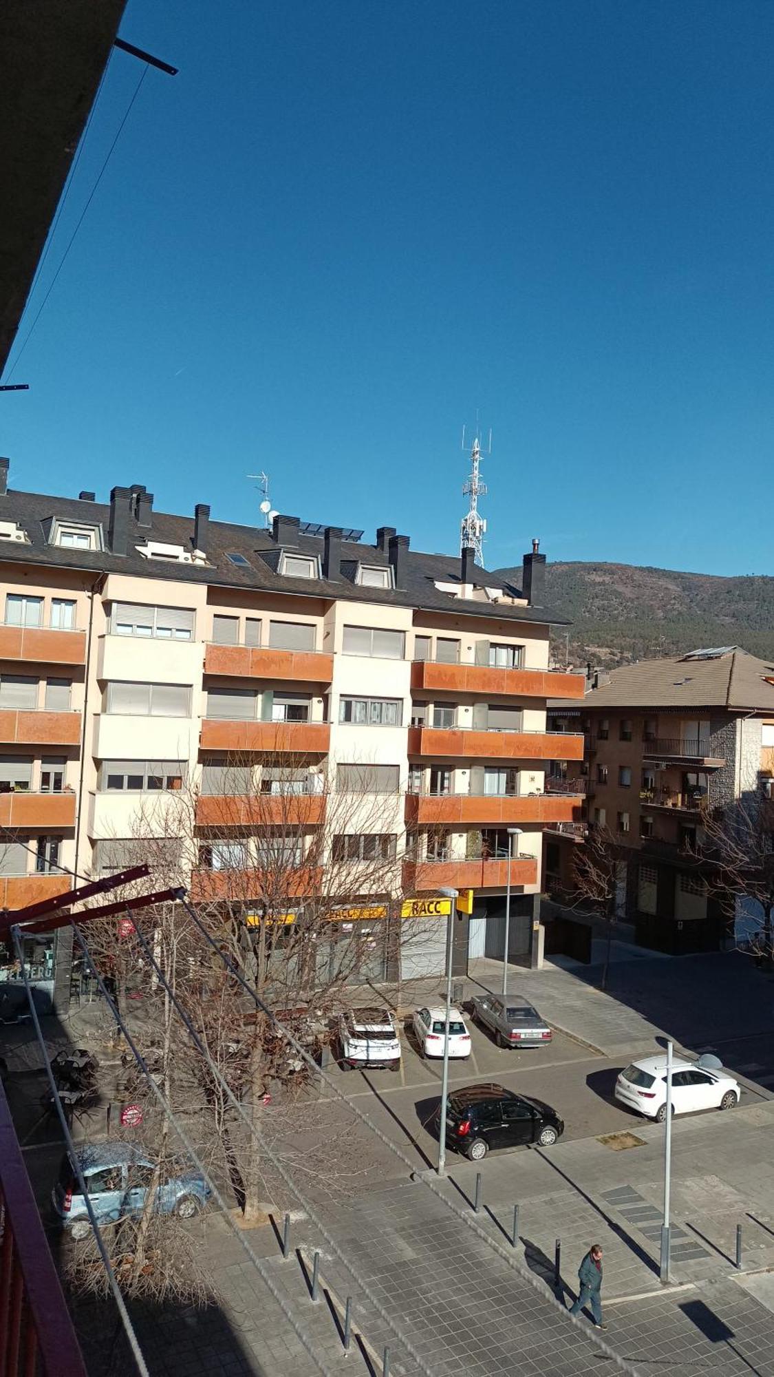 Apartamento Confort I Ла-Сеу-д'Уржель Екстер'єр фото