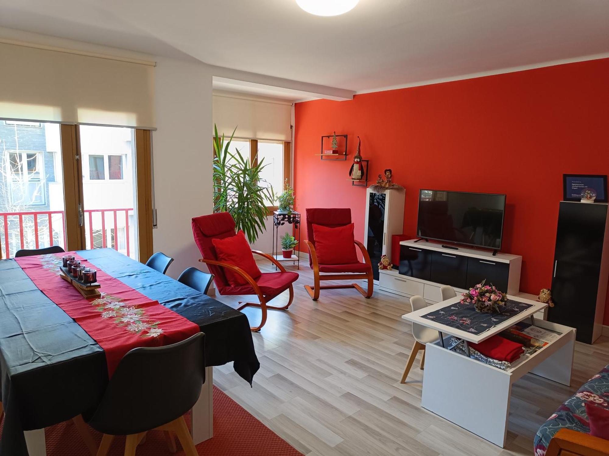 Apartamento Confort I Ла-Сеу-д'Уржель Екстер'єр фото