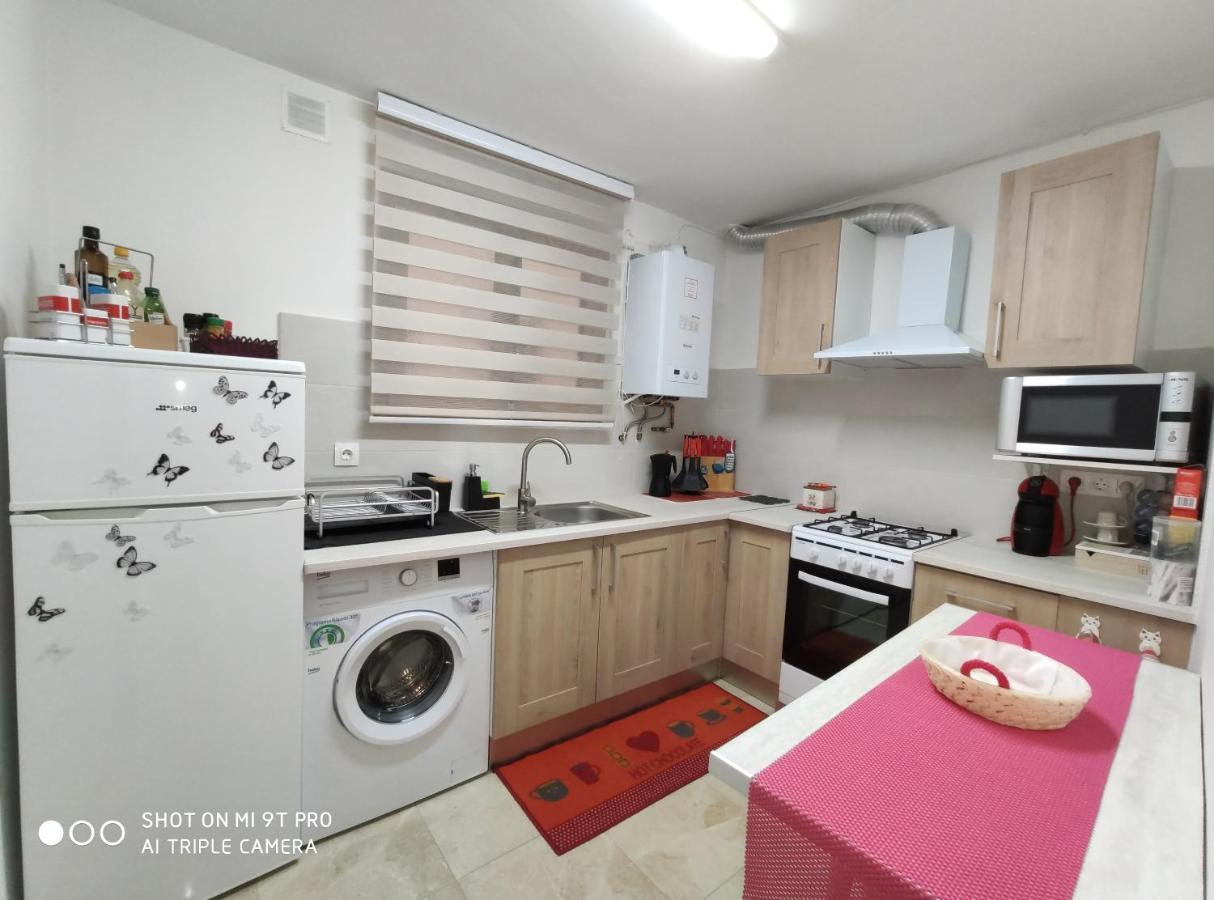 Apartamento Confort I Ла-Сеу-д'Уржель Екстер'єр фото